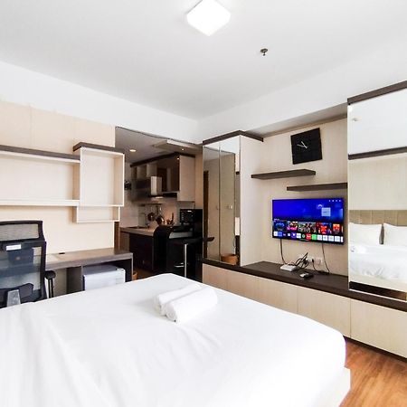 Simply And Comfy Studio Room Apartment Beverly Dago By Travelio Bandung Esterno foto
